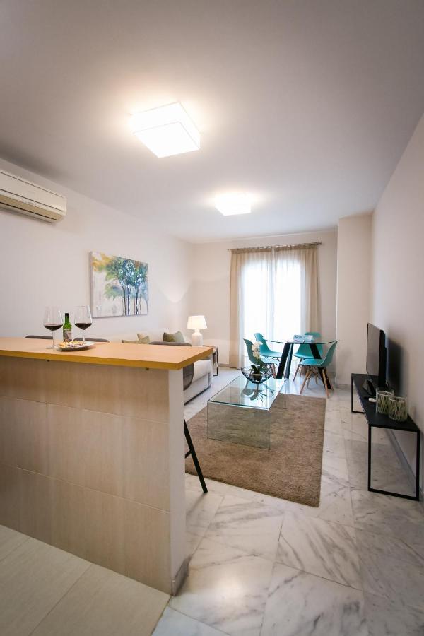 Holidays2malaga Penia French Balcony & Smart Tv